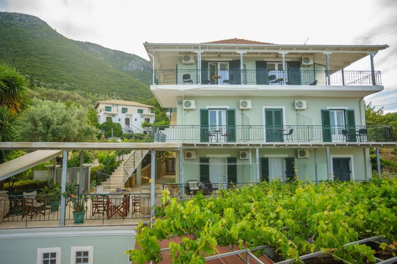 Aparthotel Ionian Melody à Nikiana Extérieur photo